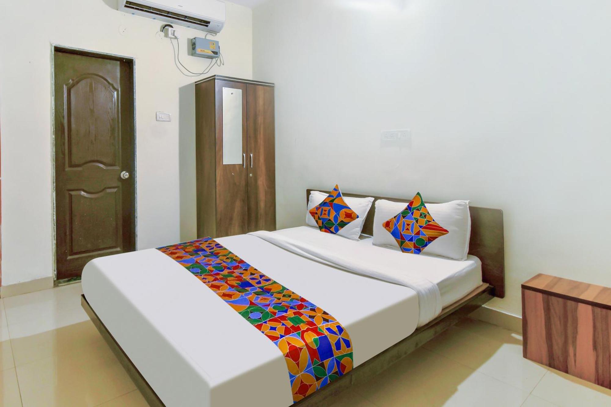 Hotel Fabexpress Srh - Nr Butterfly Park - Hinjawadi Zewnętrze zdjęcie