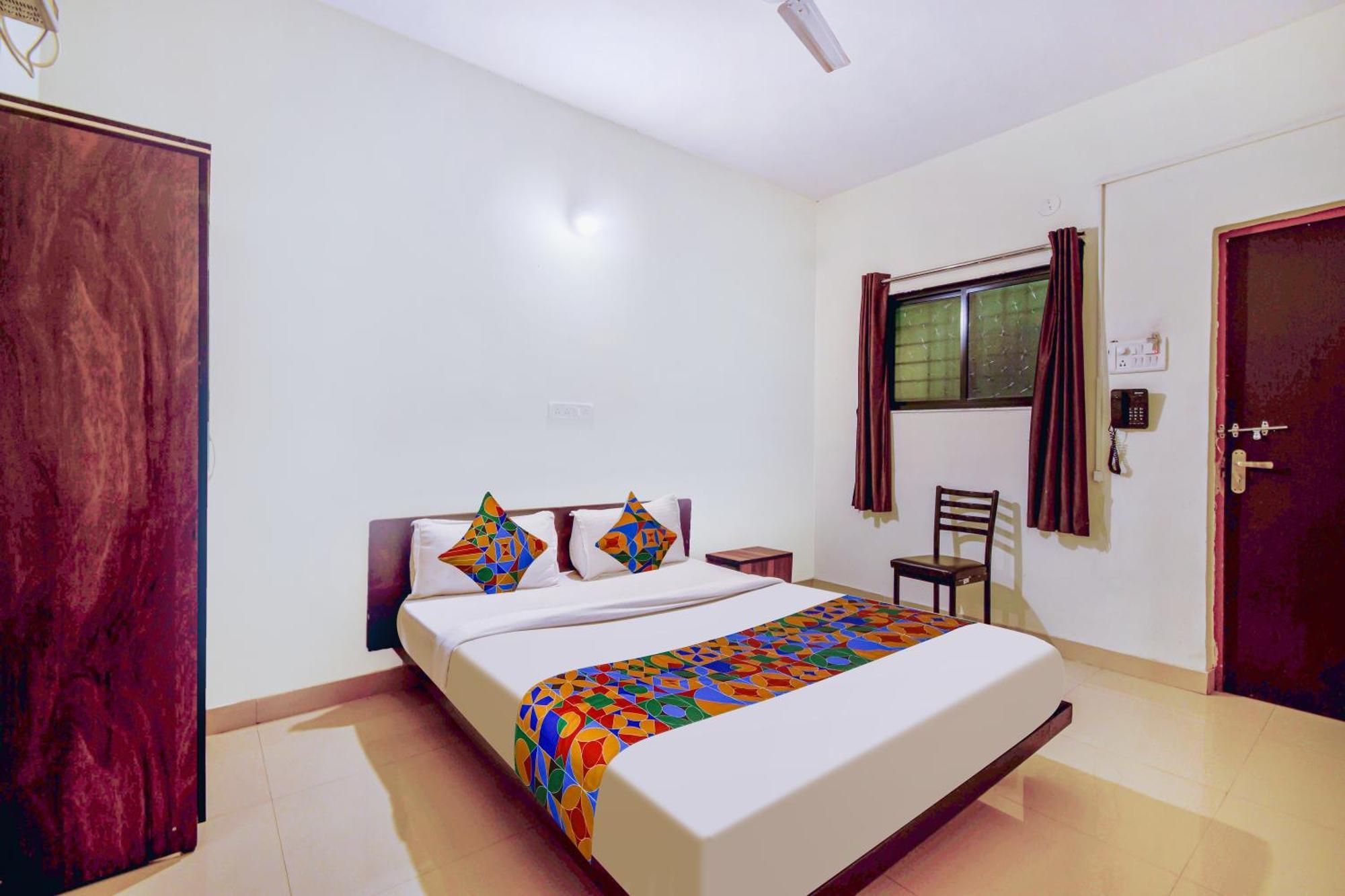 Hotel Fabexpress Srh - Nr Butterfly Park - Hinjawadi Zewnętrze zdjęcie