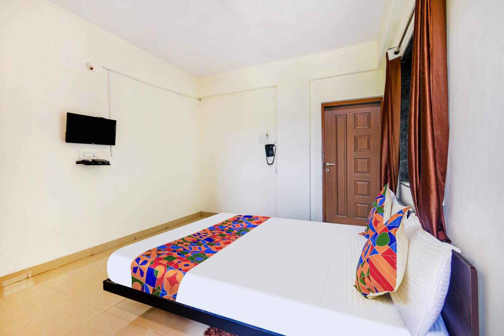 Hotel Fabexpress Srh - Nr Butterfly Park - Hinjawadi Zewnętrze zdjęcie