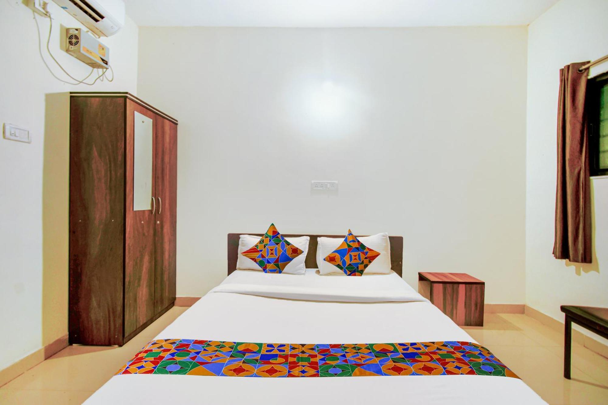 Hotel Fabexpress Srh - Nr Butterfly Park - Hinjawadi Zewnętrze zdjęcie